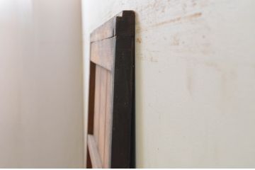 アンティーク建具　落ち着いた和の空間を演出する横桟入り板戸扉1枚(引き戸)(R-071610)