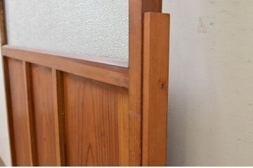 アンティーク建具　ダイヤガラス入り　ノスタルジックな雰囲気漂う引き戸1枚(ガラス戸)(R-071611)