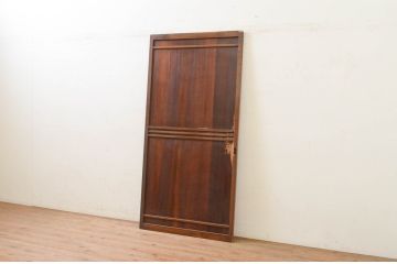  アンティーク建具　モダンな雰囲気漂う横桟入り柾目板戸1枚(引き戸)(R-071618)