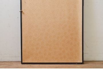 アンティーク建具　片面紙張り　杉材　経年を感じさせる木味が魅力的な一枚板のドア1枚(木製扉)(R-071619)