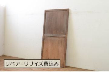 アンティーク建具　杉材　経年による風合いが魅力的な一枚板の板戸1枚(引き戸)(R-071620)