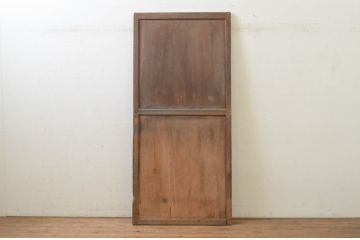 アンティーク建具　杉材　経年による風合いが魅力的な一枚板の板戸1枚(引き戸)(R-071620)