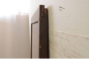 アンティーク建具　杉材　経年による風合いが魅力的な一枚板の板戸1枚(引き戸)(R-071620)