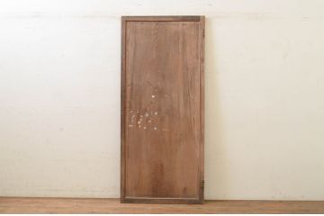 アンティーク建具　杉材　時を経た風合いが味わい深い一枚板の板戸1枚(木製扉)(R-071623)