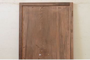 アンティーク建具　杉材　時を経た風合いが味わい深い一枚板の板戸1枚(木製扉)(R-071623)