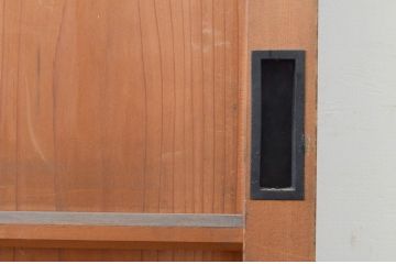 アンティーク建具　落ち着いた和の空間を演出する舞良戸1枚(まいらど、板戸、引き戸)(R-071624)