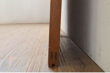 アンティーク建具　落ち着いた和の空間を演出する舞良戸1枚(まいらど、板戸、引き戸)(R-071624)