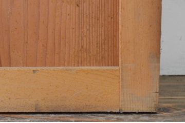 アンティーク建具　落ち着いた和の空間を演出する舞良戸1枚(まいらど、板戸、引き戸)(R-071625)
