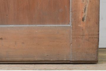 アンティーク建具　檜(ヒノキ)材一枚板　日本風情を感じさせる重厚な引き戸1枚(蔵戸、板戸、玄関戸)(R-071628)