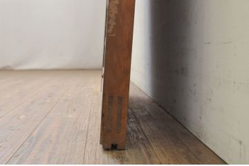 アンティーク建具　檜(ヒノキ)材一枚板　日本風情を感じさせる重厚な引き戸1枚(蔵戸、板戸、玄関戸)(R-071628)