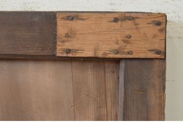 アンティーク建具　杉材　一枚板　時を経た風合いが味わい深い板戸1枚(木製扉)(R-071634)
