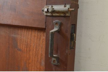 アンティーク建具　鏡板欅(ケヤキ)材　空間のアクセントになる幅狭ドア1枚(木製扉)(R-071636)