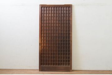 アンティーク建具　上手物!!　杉材柾目のマス目格子戸1枚(きつね格子、狐格子、引き戸、格子戸、板戸、升目)(R-071642)