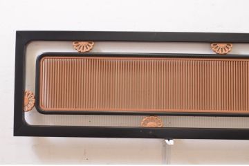 アンティーク建具　高級品!!　上手物!!　黒漆枠　上品な彫刻と繊細な格子が素敵な欄間2枚セット(明かり取り、明り取り)(R-071661)