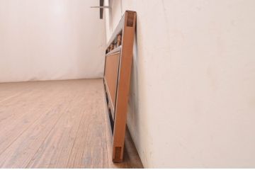 アンティーク建具　高級品!!　上手物!!　黒漆枠　上品な彫刻と繊細な格子が素敵な欄間2枚セット(明かり取り、明り取り)(R-071661)