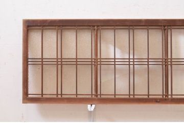 アンティーク建具　和モダンな空間づくりにおすすめ!格子入りの横長引き戸2枚セット(ダイヤガラス、窓、明かり取り、明り取り、ガラス欄間)(R-071663)