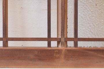 アンティーク建具　和モダンな空間づくりにおすすめ!格子入りの横長引き戸2枚セット(ダイヤガラス、窓、明かり取り、明り取り、ガラス欄間)(R-071663)