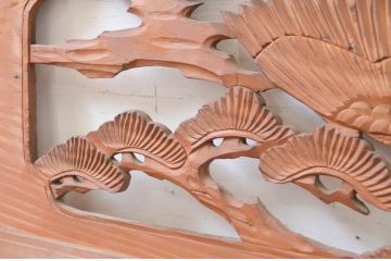 アンティーク建具　和の雰囲気を高める松と鷹の彫刻欄間2枚セット(明り取り、明かり取り)(R-071670)