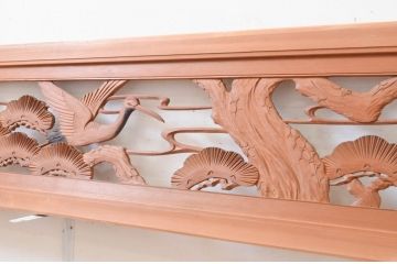アンティーク建具　華やかな空間を演出する鶴と松の彫刻欄間2枚セット(明り取り、明かり取り)(R-071671)