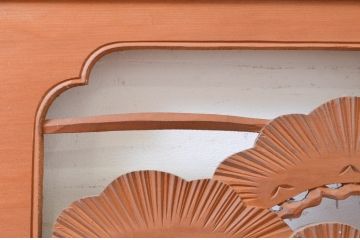 アンティーク建具　華やかな空間を演出する鶴と松の彫刻欄間2枚セット(明り取り、明かり取り)(R-071671)