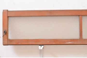アンティーク建具　どこか懐かしい雰囲気を醸し出すガラス欄間2枚セット(明り取り、明かり取り、ランマ)(R-071676)