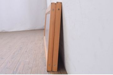 アンティーク建具　両面ガラス　繊細な格子が目を惹く筬(おさ)欄間2枚セット(明り取り、明かり取り、オサランマ)(R-071677)