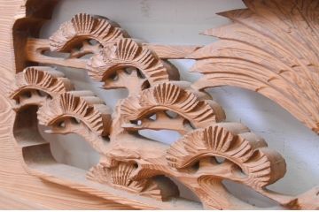 アンティーク建具　生命力に溢れた鷲と松が目を惹く両面彫刻欄間2枚セット(明り取り、明かり取り)(R-071683)
