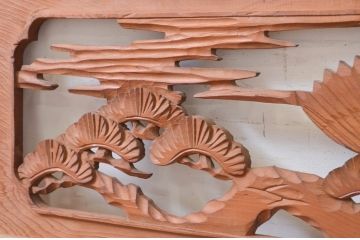 アンティーク建具　和の雰囲気を高める松と鷹の彫刻欄間2枚セット(明り取り、明かり取り)(R-071689)