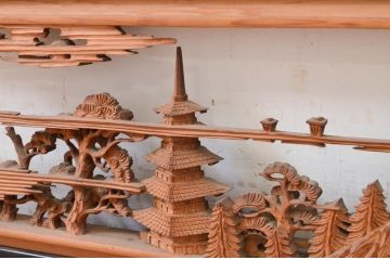 アンティーク建具　風情ある風景の彫刻が和の空間を高める両面彫刻欄間2枚セット(定価約120万円)(明かり取り、明り取り)(R-071692)
