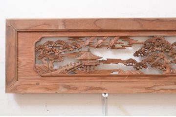 アンティーク建具　松の木と風景の彫刻が風情を感じる両面彫刻欄間2枚セット(明かり取り、明り取り)(R-071696)