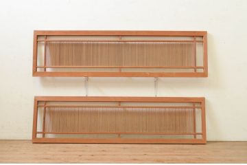 アンティーク建具　細やかに並んだ格子が美しい筬欄間2枚セット(明かり取り、明り取り、オサランマ、おさらんま)(R-071698)