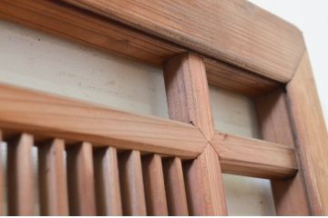 アンティーク建具　細やかに並んだ格子が美しい筬欄間2枚セット(明かり取り、明り取り、オサランマ、おさらんま)(R-071698)