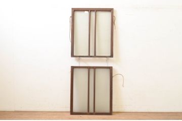 アンティーク建具　シンプルなデザインの上げ下げ窓(ガラス窓)(R-071705)