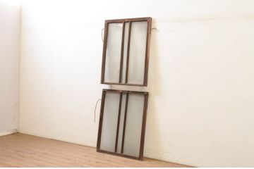 アンティーク建具　シンプルなデザインの上げ下げ窓(ガラス窓)(R-071706)