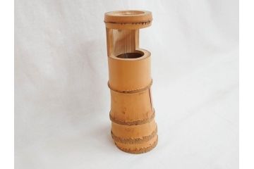 素朴な質感が味わい深い竹一重切花入(家元、花押、銘、茶道具、花瓶、花器、共箱付き)(R-071724)