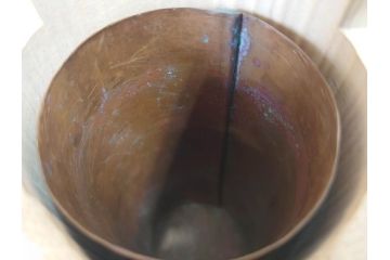 素朴な質感が味わい深い竹一重切花入(家元、花押、銘、茶道具、花瓶、花器、共箱付き)(R-071724)