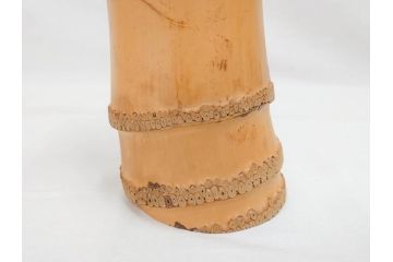 素朴な質感が味わい深い竹一重切花入(家元、花押、銘、茶道具、花瓶、花器、共箱付き)(R-071724)