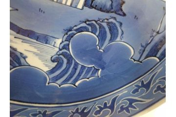 江戸期　古伊万里　染付　1尺5寸　約47cm　繊細に描かれた山水図が上質な和の雰囲気を高める大皿(和皿、和食器、一尺五寸)(R-071725)