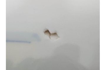 江戸期　古伊万里　染付　1尺5寸　約47cm　繊細に描かれた山水図が上質な和の雰囲気を高める大皿(和皿、和食器、一尺五寸)(R-071725)