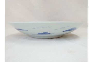 江戸期　古伊万里　染付　1尺5寸　約47cm　繊細に描かれた山水図が上質な和の雰囲気を高める大皿(和皿、和食器、一尺五寸)(R-071726)