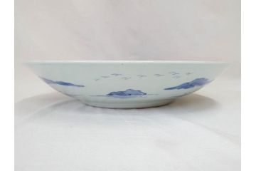 江戸期　古伊万里　染付　1尺5寸　約47cm　繊細に描かれた山水図が上質な和の雰囲気を高める大皿(和皿、和食器、一尺五寸)(R-071726)