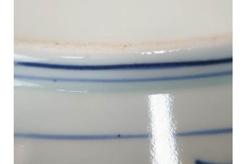 大明成化年製　古伊万里　染付　線描　花唐草　輪花型　1尺4寸　約45cm　細やかな意匠にこだわりを感じる大皿(和皿、和食器、一尺四寸)(R-071728)