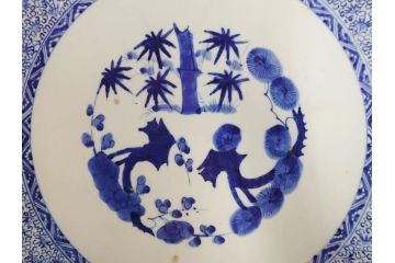 江戸〜明治　古伊万里　染付　微塵唐草文　1尺5寸　約47cm　一つ一つ丁寧に描かれた絵付けが美しい大皿(松竹梅図、和皿、和食器、一尺五寸)(R-071729)