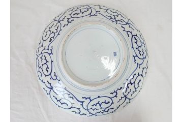 江戸〜明治　古伊万里　染付　微塵唐草文　1尺5寸　約47cm　一つ一つ丁寧に描かれた絵付けが美しい大皿(松竹梅図、和皿、和食器、一尺五寸)(R-071729)