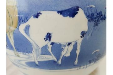 明治期　伊万里　染付　馬　川　紅葉　鶴　大胆に描かれた珍しい図柄が目を惹く手洗鉢(鉢カバー、プランターカバー、睡蓮鉢、メダカ、めだか、金魚鉢、もみじ、モミジ)(R-071739)