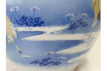 明治期　伊万里　染付　馬　川　紅葉　鶴　大胆に描かれた珍しい図柄が目を惹く手洗鉢(鉢カバー、プランターカバー、睡蓮鉢、メダカ、めだか、金魚鉢、もみじ、モミジ)(R-071739)