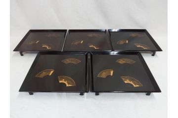 輪島塗　能州輪島　布着　扇面蒔絵　優美で上品な雰囲気漂うお膳5客セット(木製漆器、脚付き、金蒔絵、お盆)(R-071749)
