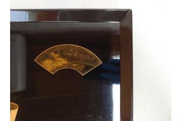 輪島塗　能州輪島　布着　扇面蒔絵　優美で上品な雰囲気漂うお膳5客セット(木製漆器、脚付き、金蒔絵、お盆)(R-071749)