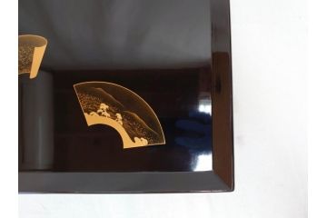 輪島塗　能州輪島　布着　扇面蒔絵　優美で上品な雰囲気漂うお膳5客セット(木製漆器、脚付き、金蒔絵、お盆)(R-071749)