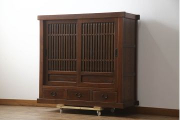 中古　美品　高級品!!　国産職人手造り　タモ材　框組み　上質な和の空間を演出する水屋箪笥サイドボード(食器棚、収納棚、戸棚、茶箪笥、サイドキャビネット、店舗什器)(R-071787)